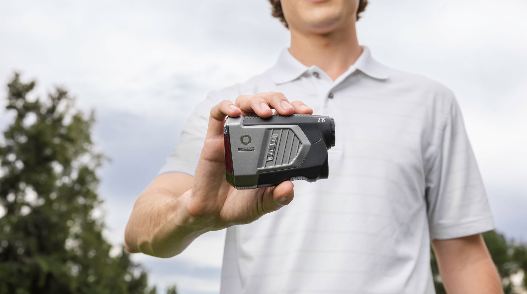 What Are the Benefits of Using a Golf Rangefinder?